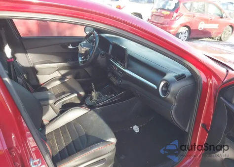 2022 Kia Forte Gt Manual z USA, uszkodzony, nr VIN 3KPF44AC6NE449549